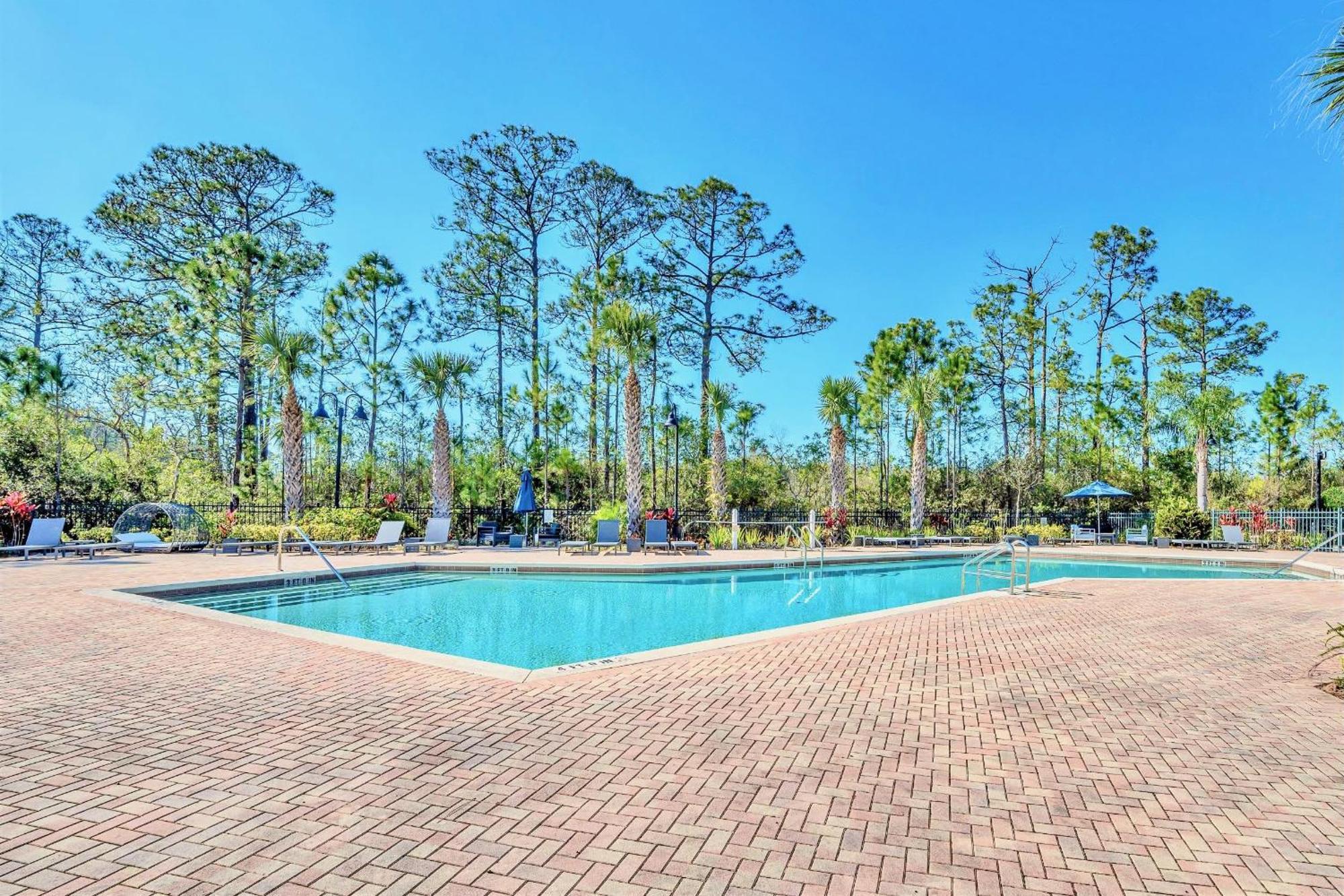 Modern 2Br Condo - Hot Tub And Pool - Near Disney Orlando Ngoại thất bức ảnh