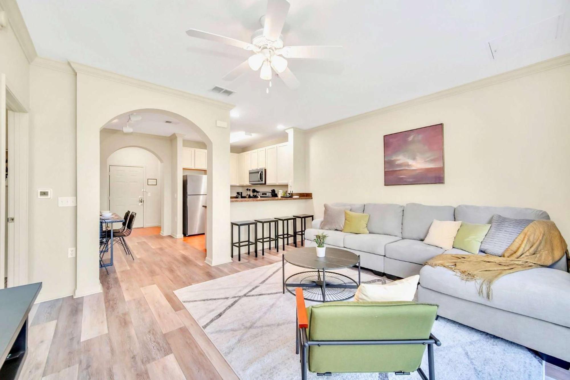 Modern 2Br Condo - Hot Tub And Pool - Near Disney Orlando Ngoại thất bức ảnh